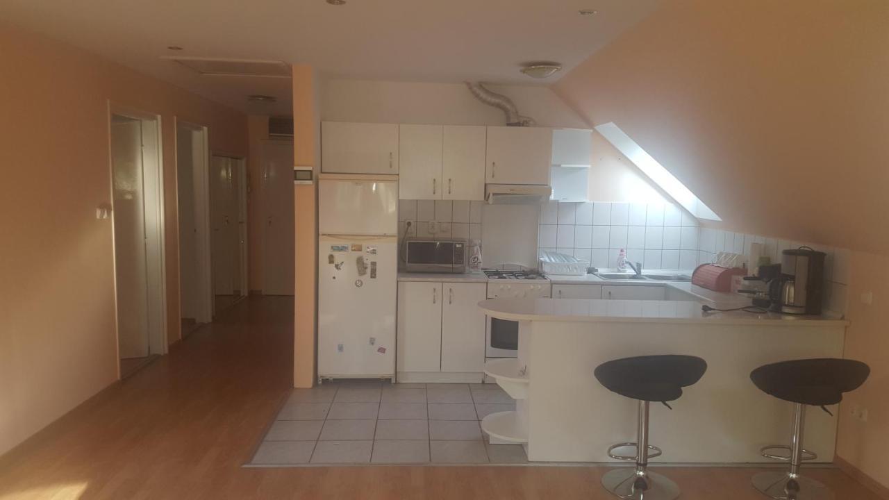 Bliss Apartment Tata Exterior photo